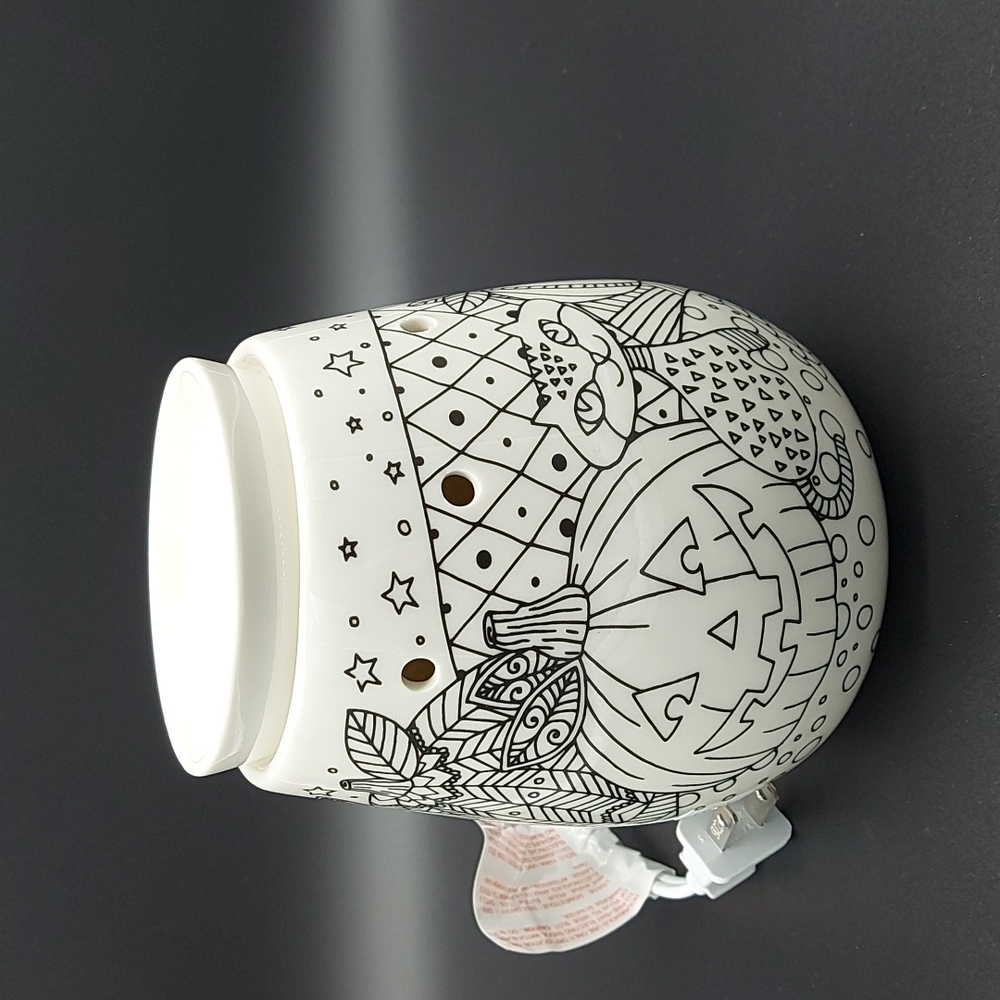 Scentsy Trick or Treat Coloring Warmer